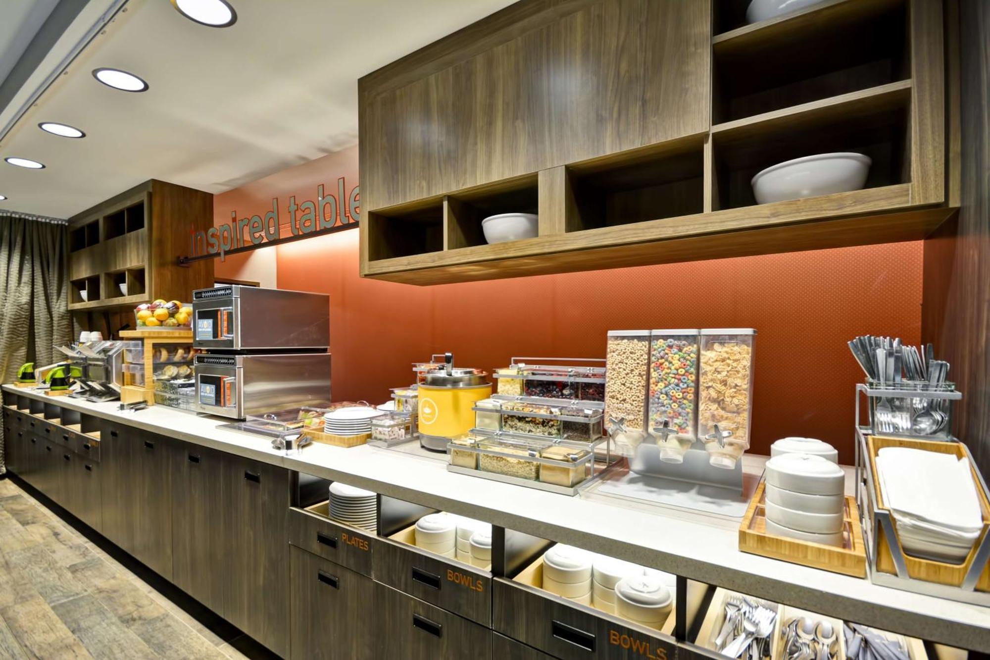 鸽子谷希尔顿惠庭套房酒店 外观 照片
